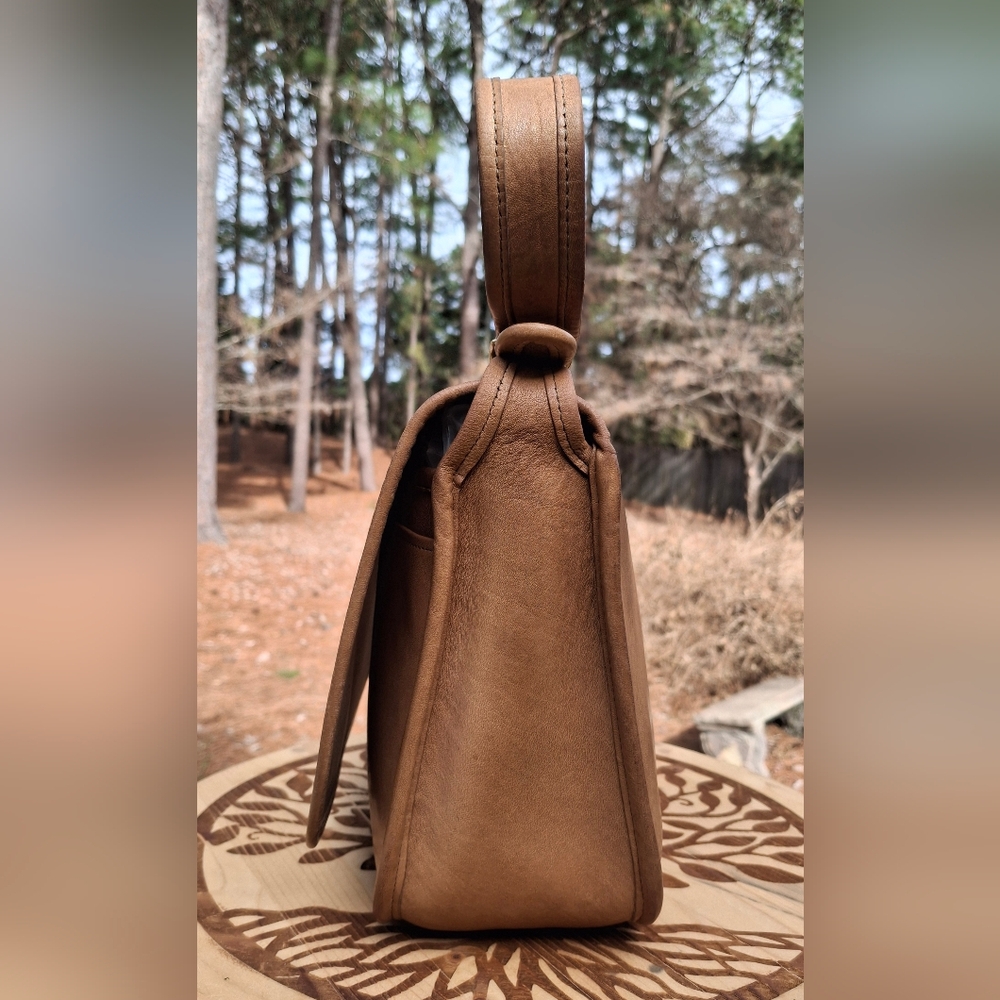 Vintage 80's Coach Classic Shoulder Bag Pouch Made In NYC #9170 In Putty - Picture 4 of 16